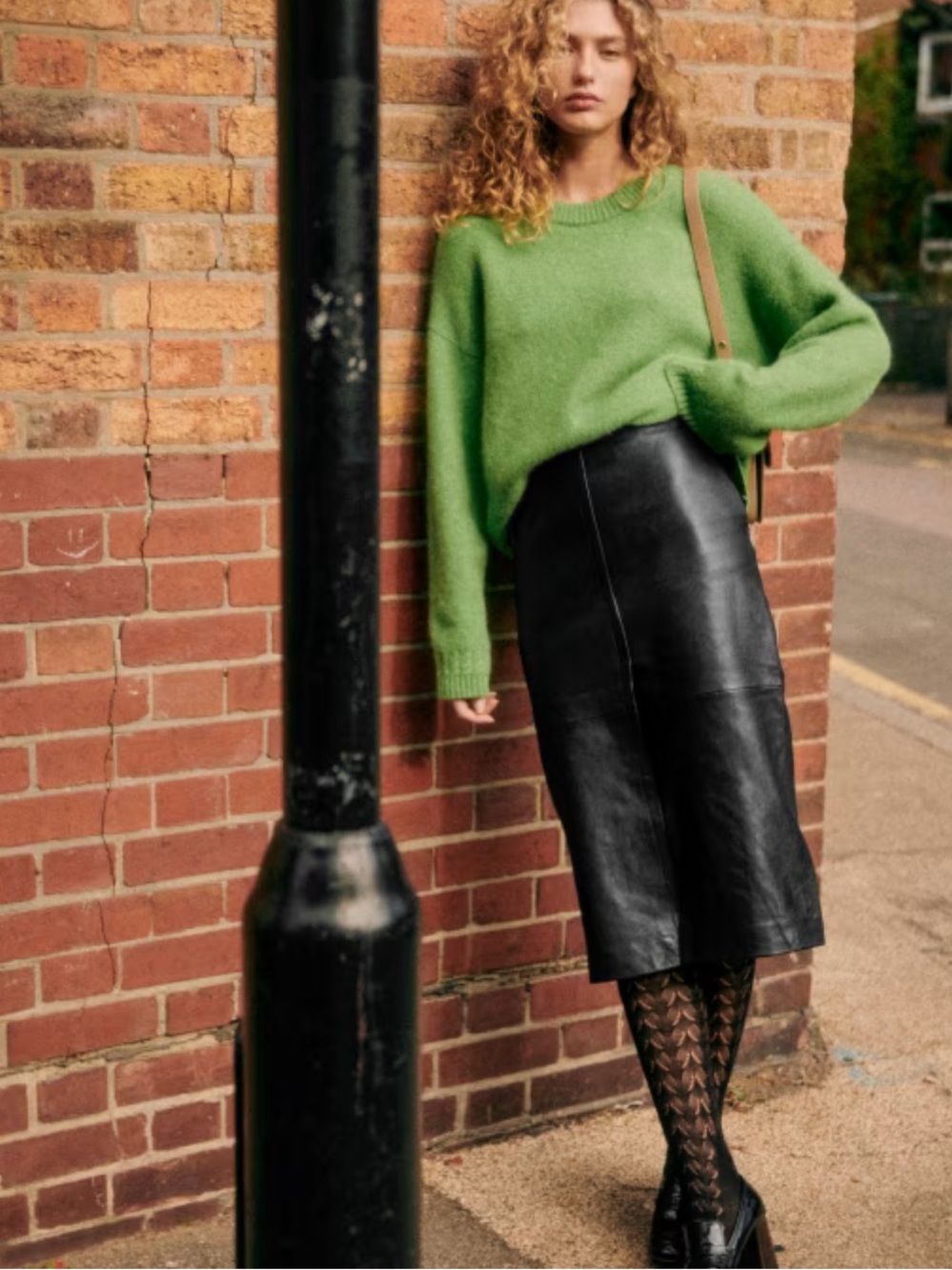 Sezane Green oversized Amiel jumper - Picture 2 of 6